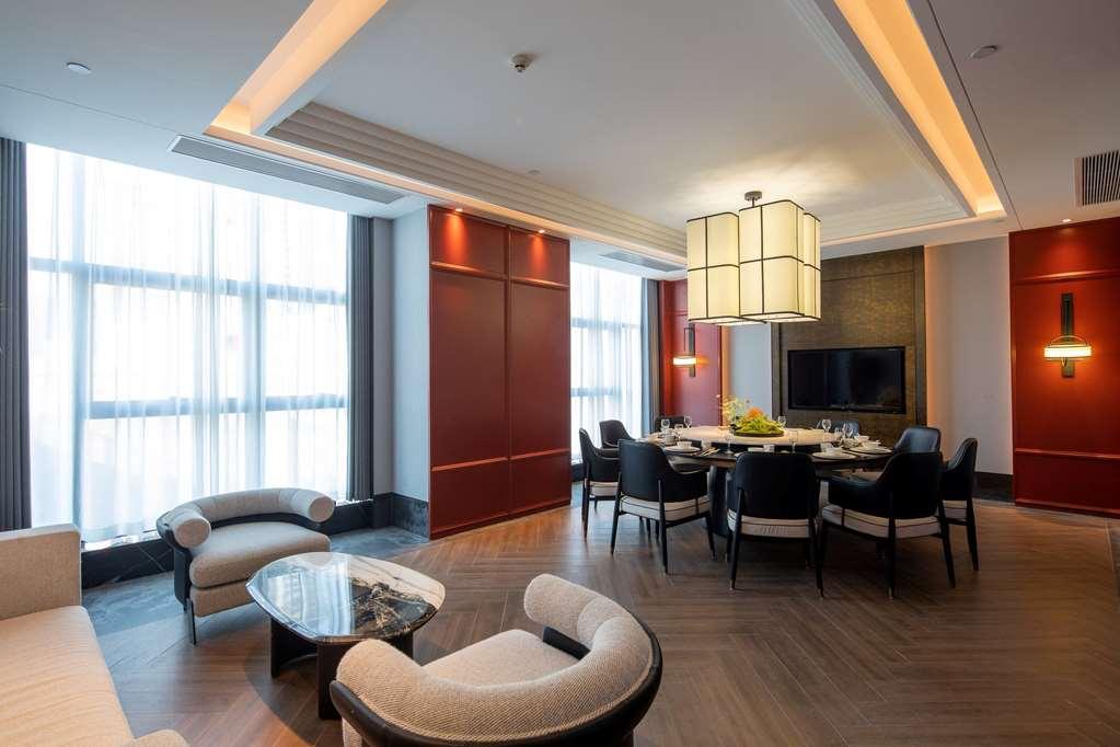 Ramada By Wyndham Shaoyang County West Hotel ร้านอาหาร รูปภาพ